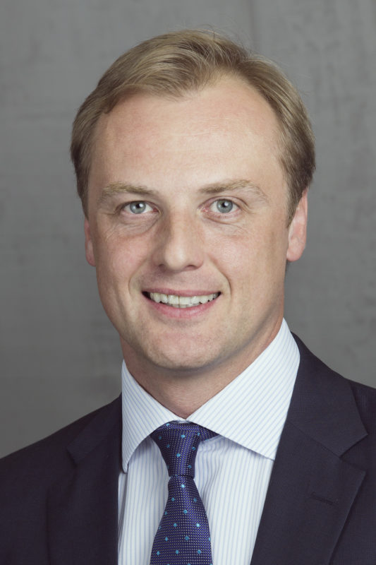 Роман ЗЫКОВ